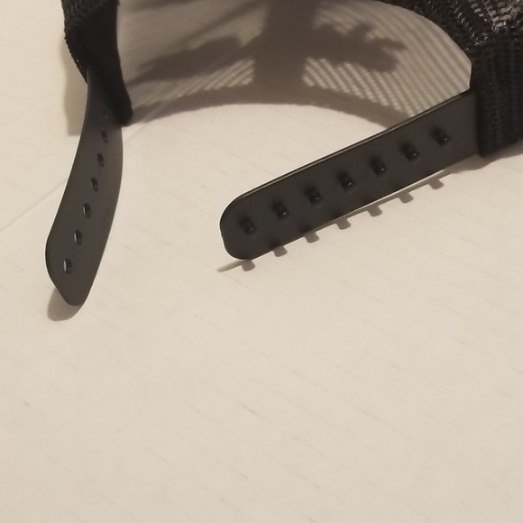 SmartBow Black and Gray Adjustable Stitched Baseball Cap NWOT - Picture 9 of 9